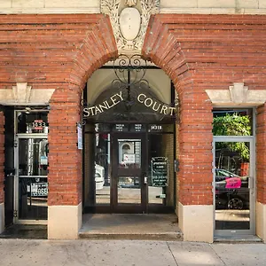 boutique-apartment-stanley-court.hotels-in-montreal.org/